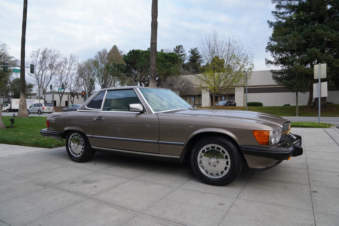 1987 Mercedes-Benz R107 SL-Class - Image 16 of 31