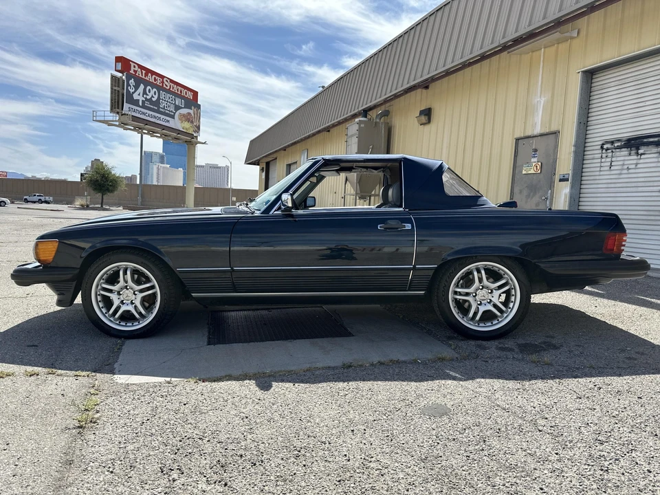 1987 Mercedes-Benz R107 SL-Class - Image 24 of 31