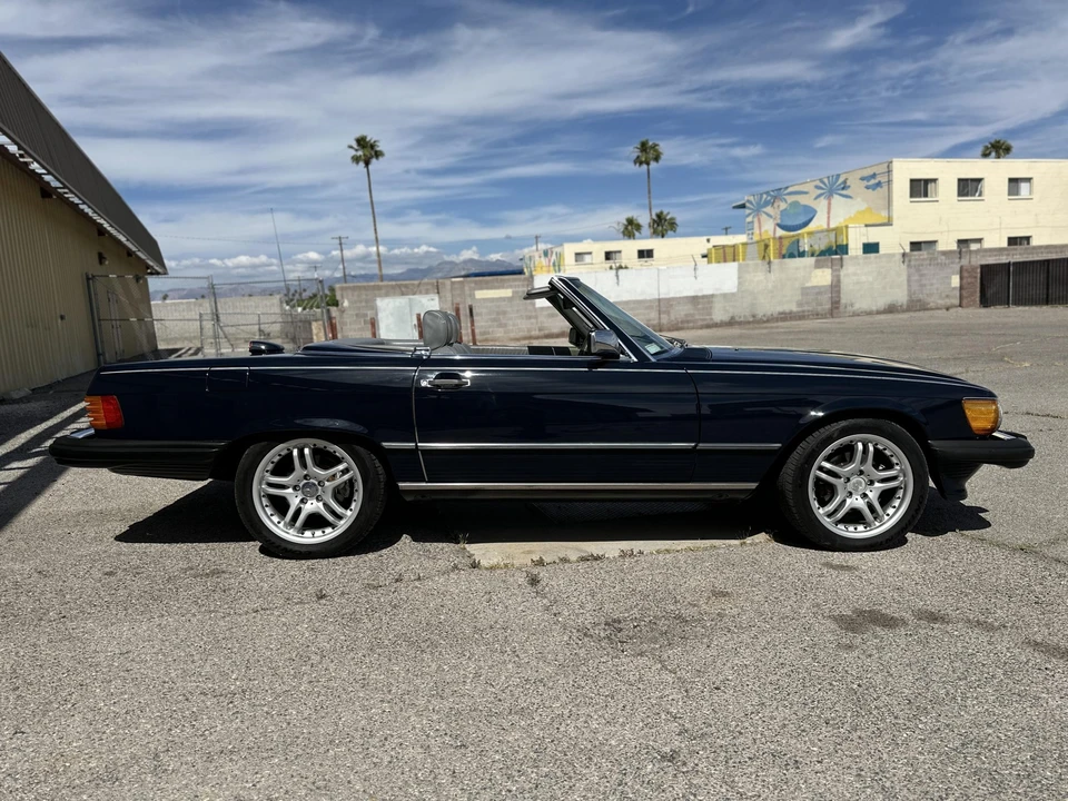 1987 Mercedes-Benz R107 SL-Class - Image 16 of 31