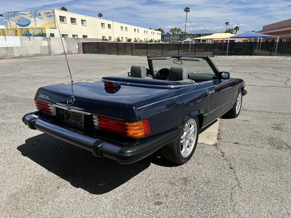 1987 Mercedes-Benz R107 SL-Class - Image 17 of 31