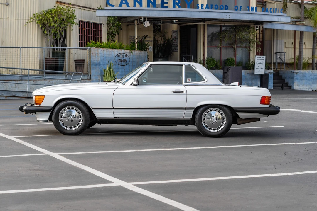 1987 Mercedes-Benz R107 SL-Class - Image 25 of 31