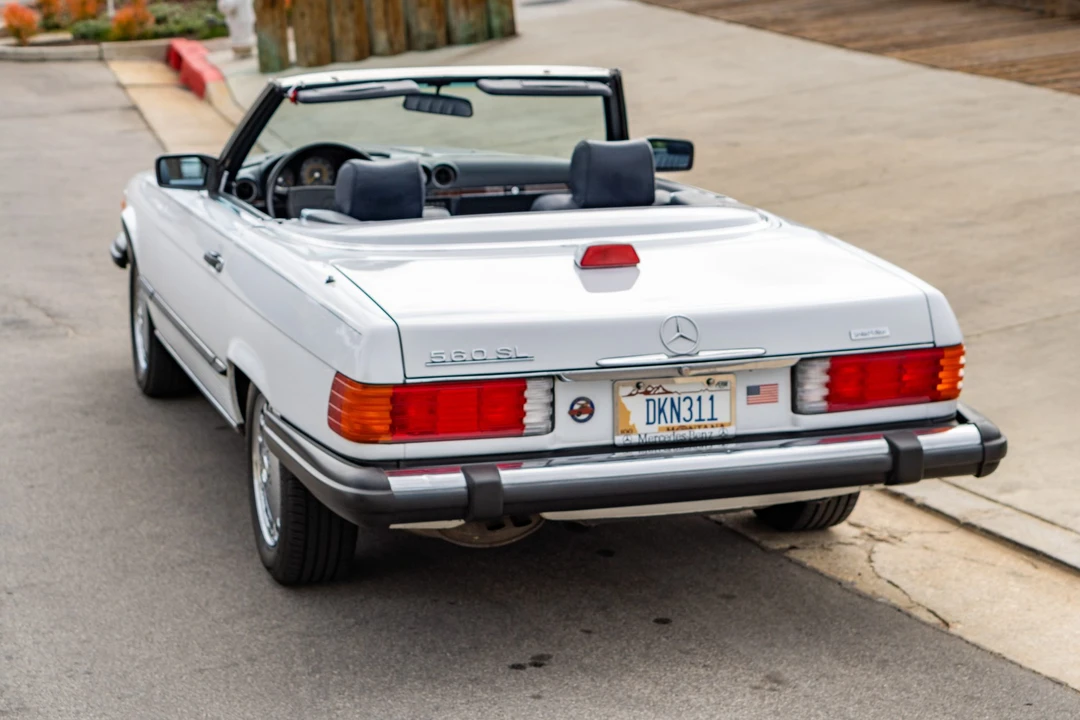 1987 Mercedes-Benz R107 SL-Class - Image 28 of 31