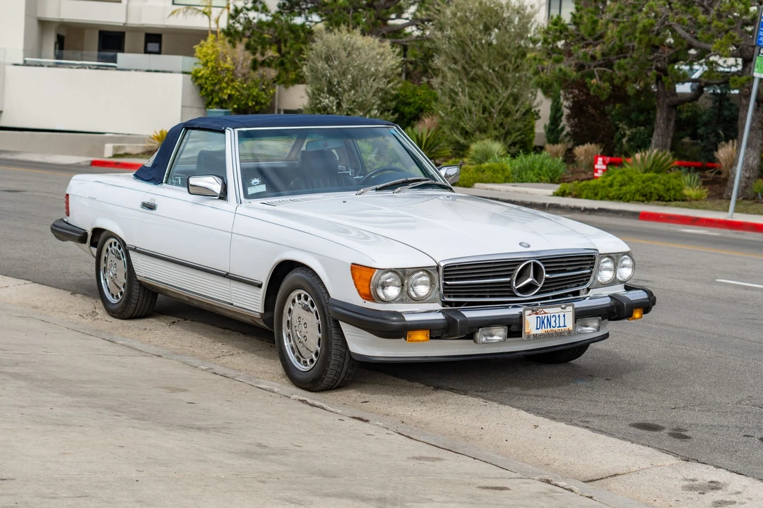 1987 Mercedes-Benz R107 SL-Class - Image 12 of 31