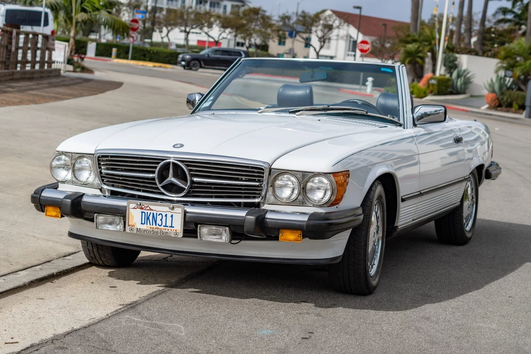 1987 Mercedes-Benz R107 SL-Class - Image 2 of 31