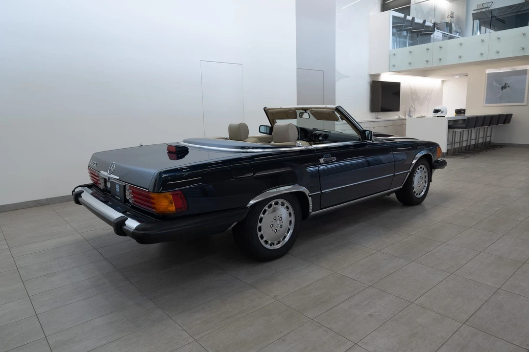 1987 Mercedes-Benz R107 SL-Class - Image 11 of 31