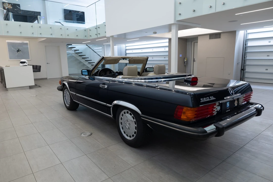 1987 Mercedes-Benz R107 SL-Class - Image 5 of 31