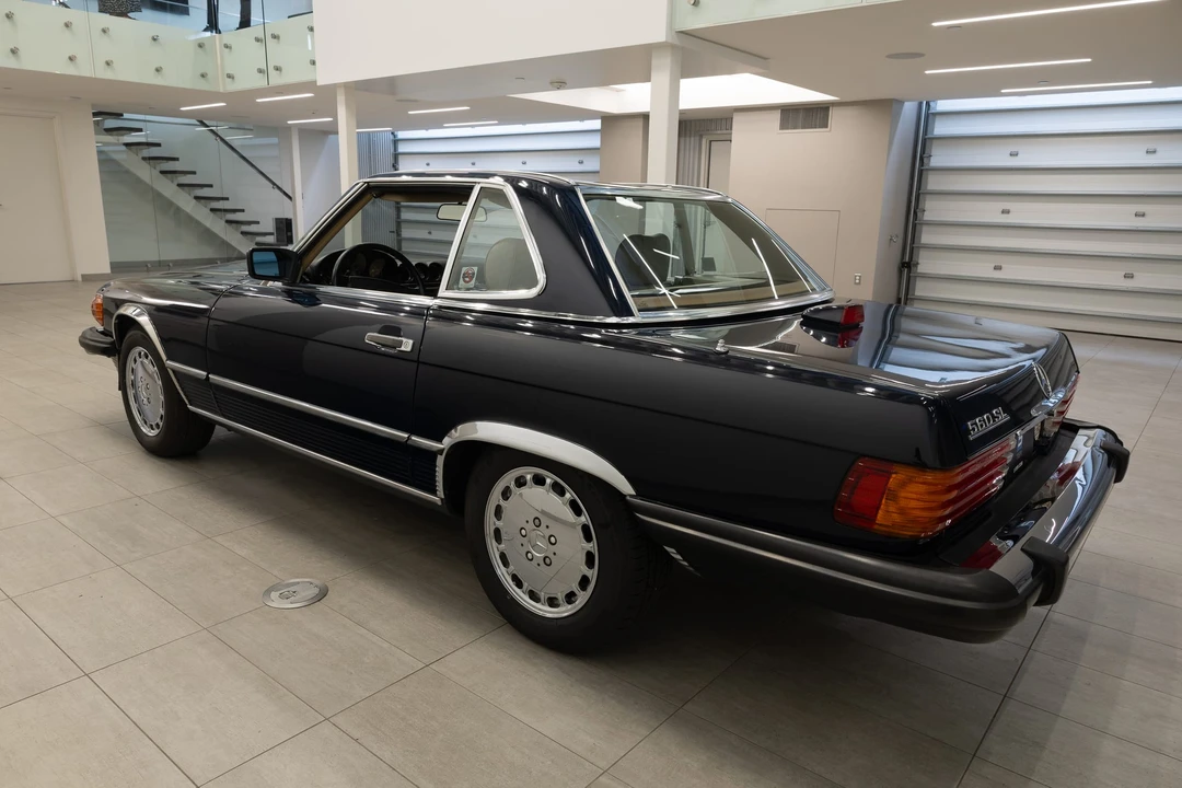 1987 Mercedes-Benz R107 SL-Class - Image 27 of 31
