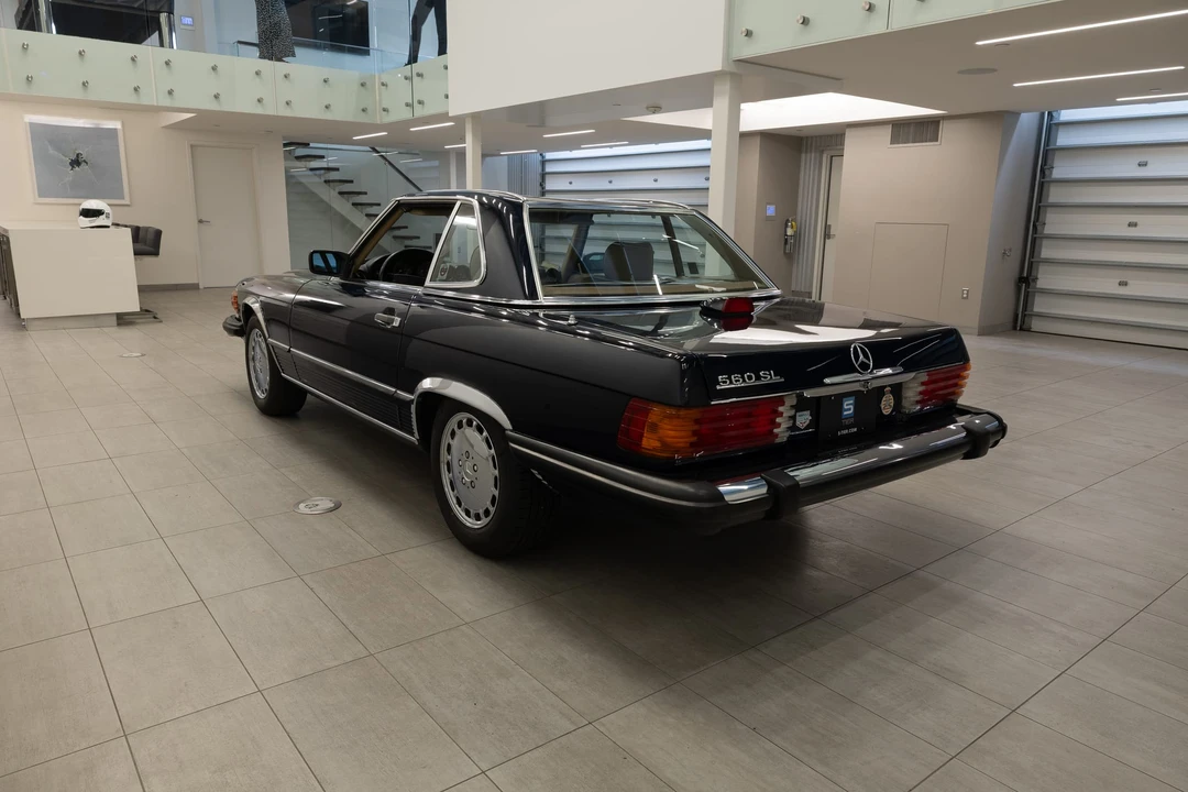 1987 Mercedes-Benz R107 SL-Class - Image 29 of 31