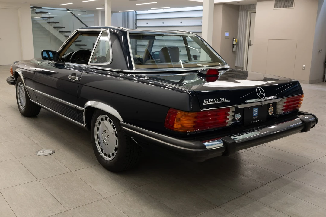 1987 Mercedes-Benz R107 SL-Class - Image 28 of 31