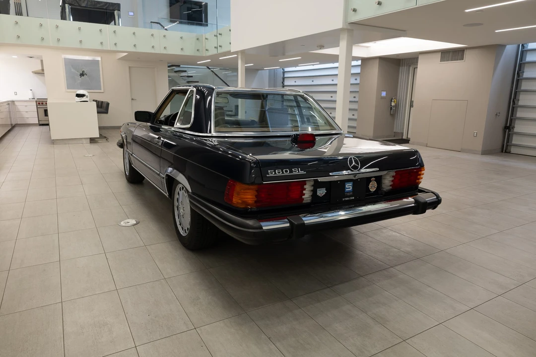 1987 Mercedes-Benz R107 SL-Class - Image 30 of 31