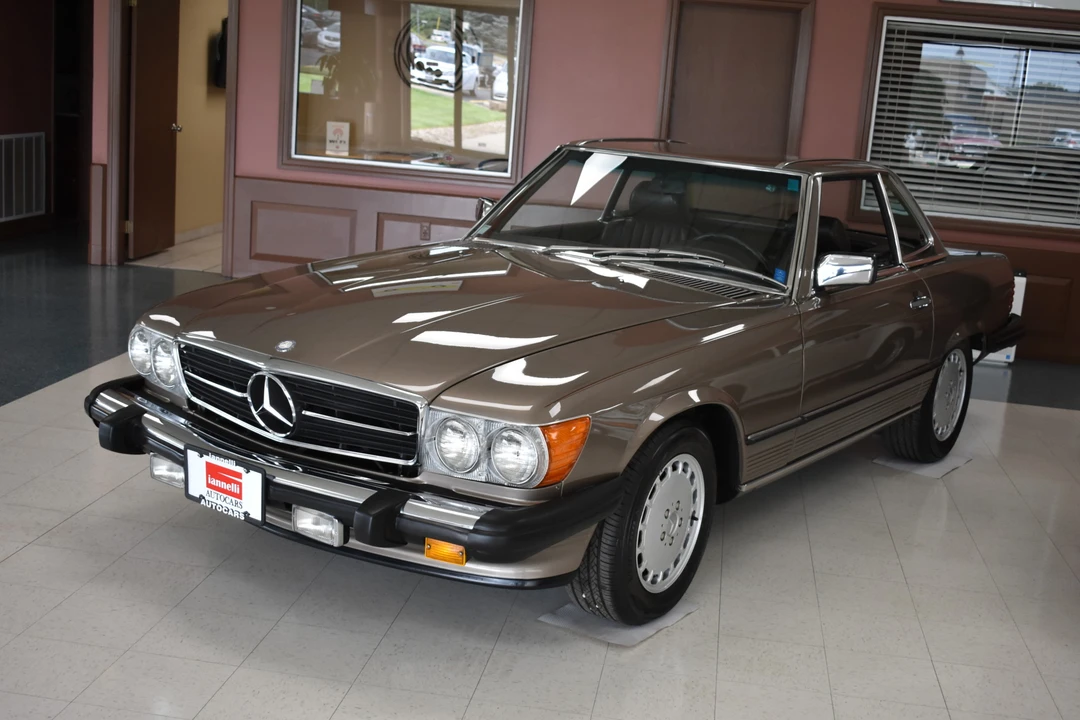 1987 Mercedes-Benz R107 SL-Class - Image 18 of 31