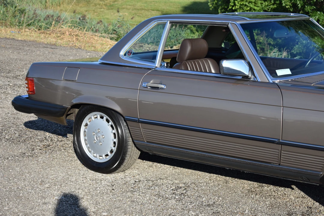 1987 Mercedes-Benz R107 SL-Class - Image 28 of 31