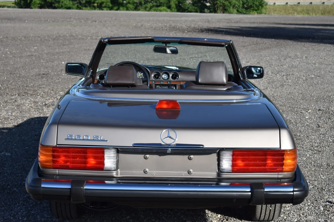 1987 Mercedes-Benz R107 SL-Class - Image 14 of 31