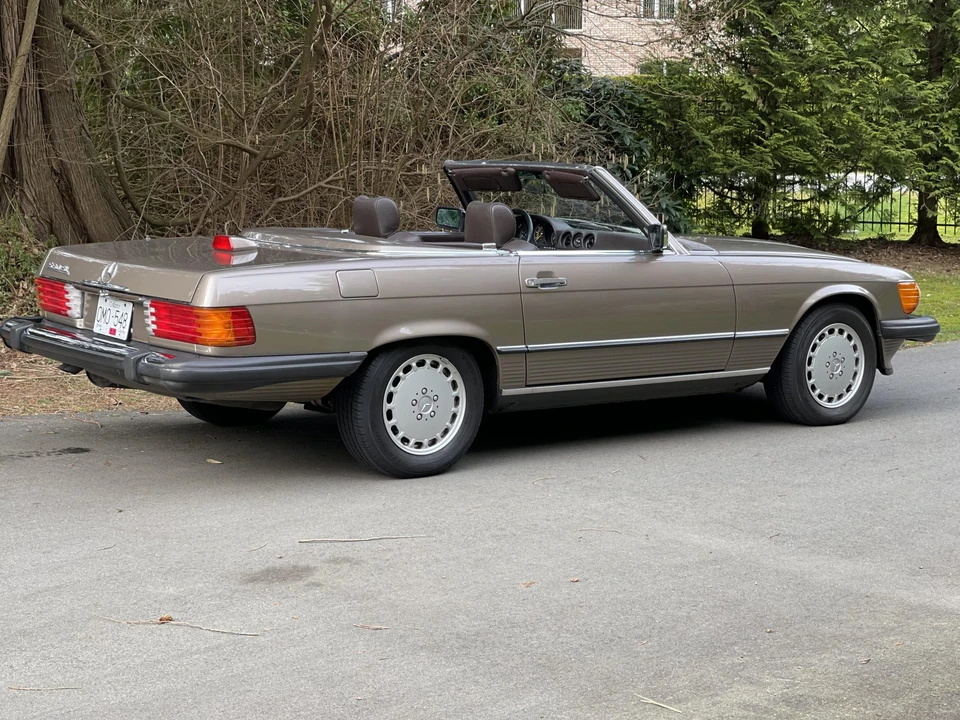 1987 Mercedes-Benz R107 SL-Class - Image 17 of 31