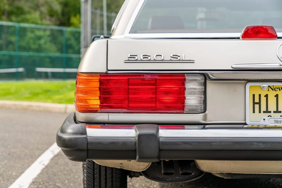 1987 Mercedes-Benz R107 SL-Class - Image 22 of 31