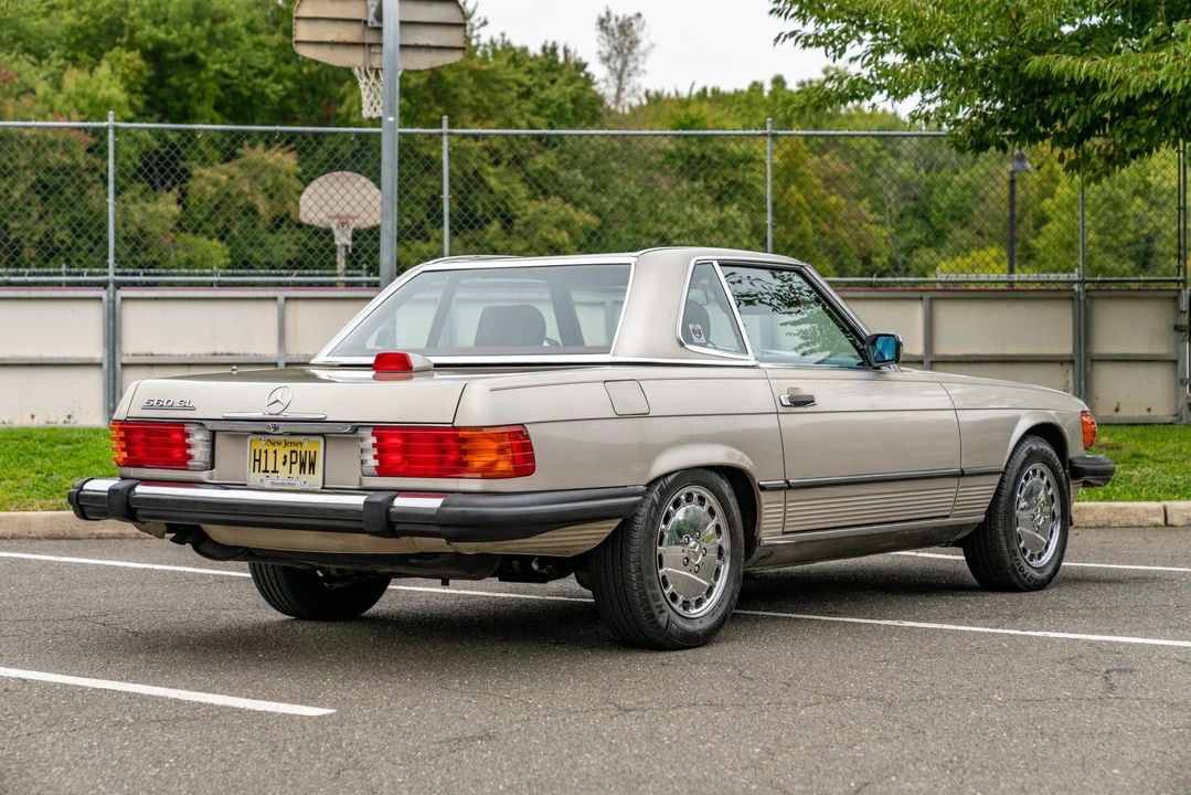 1987 Mercedes-Benz R107 SL-Class - Image 9 of 31