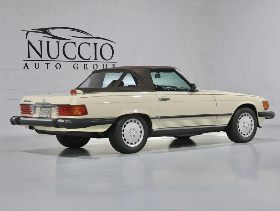 1987 Mercedes-Benz R107 SL-Class - Image 18 of 31