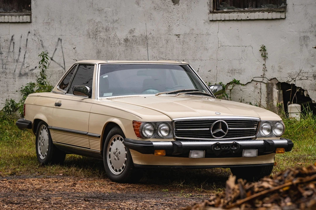 1987 Mercedes-Benz R107 SL-Class - Image 24 of 31