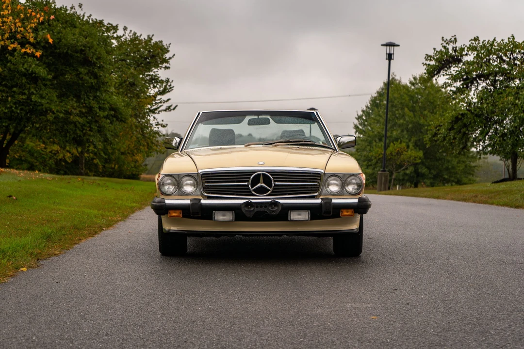 1987 Mercedes-Benz R107 SL-Class - Image 4 of 31