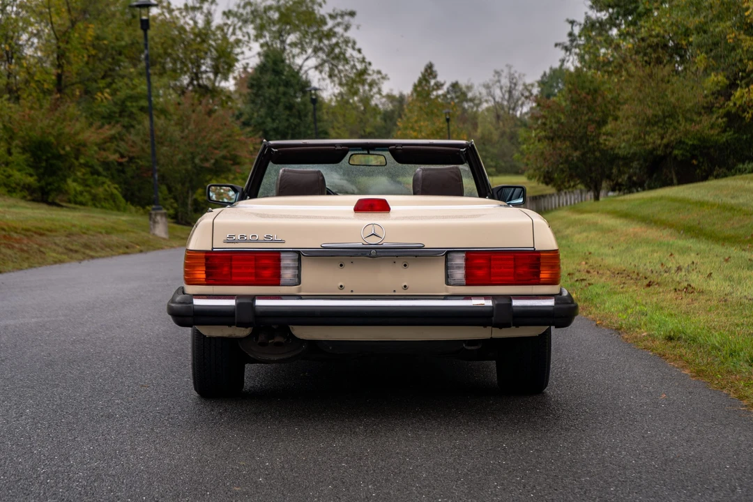 1987 Mercedes-Benz R107 SL-Class - Image 10 of 31