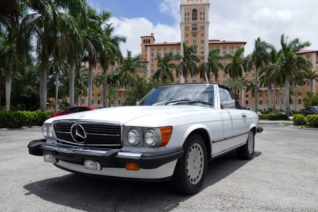 1987 Mercedes-Benz R107 SL-Class - Image 4 of 31