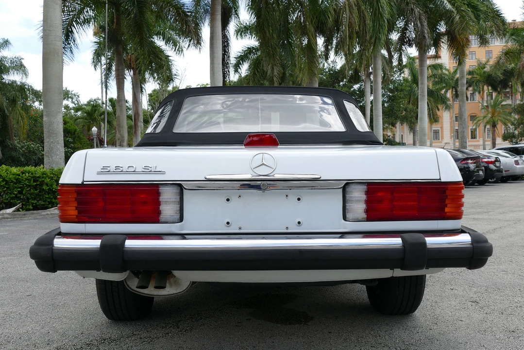1987 Mercedes-Benz R107 SL-Class - Image 14 of 31