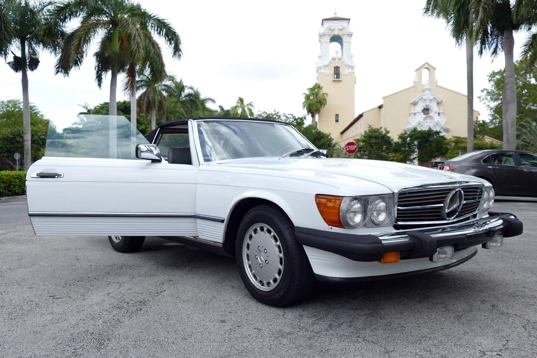 1987 Mercedes-Benz R107 SL-Class - Image 18 of 31