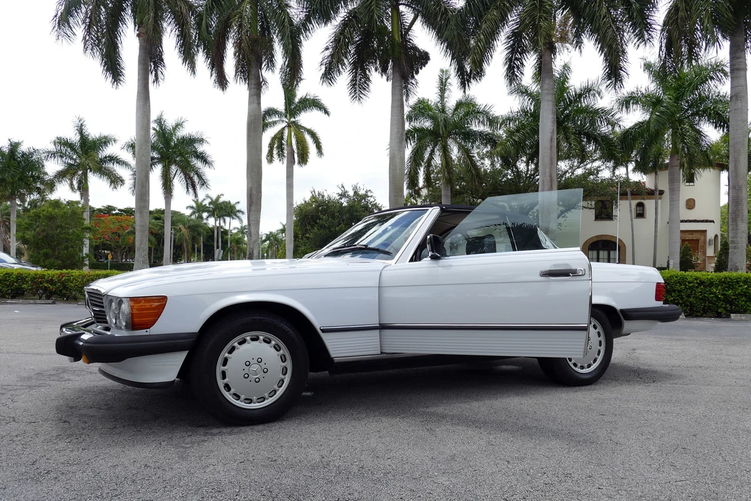1987 Mercedes-Benz R107 SL-Class - Image 7 of 31