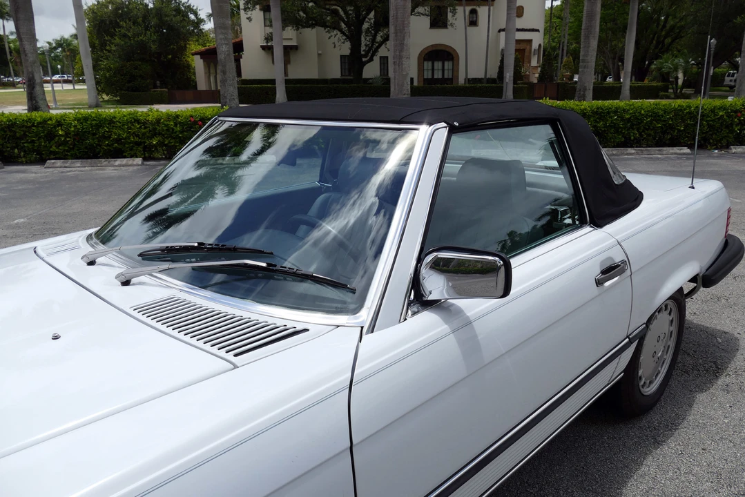 1987 Mercedes-Benz R107 SL-Class - Image 27 of 31