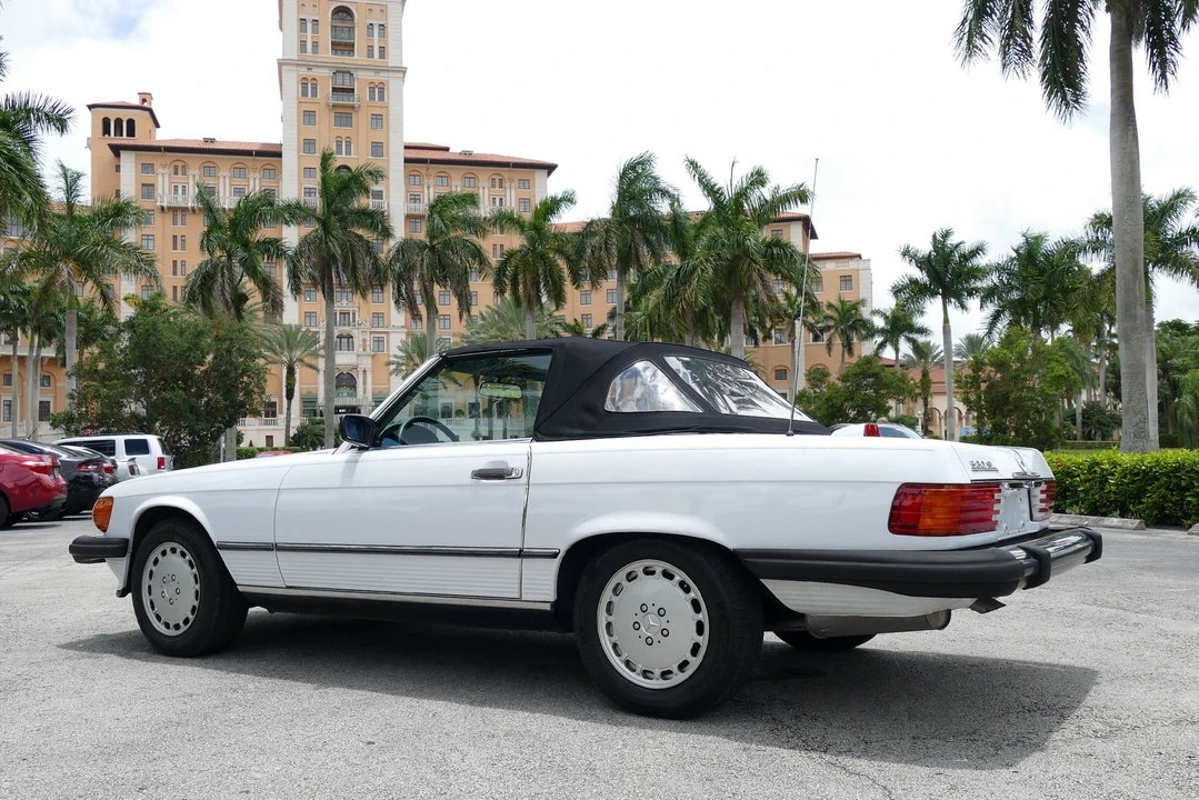 1987 Mercedes-Benz R107 SL-Class - Image 13 of 31