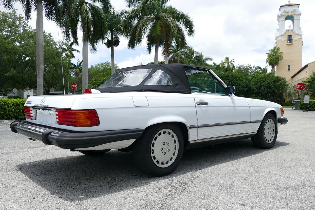 1987 Mercedes-Benz R107 SL-Class - Image 15 of 31