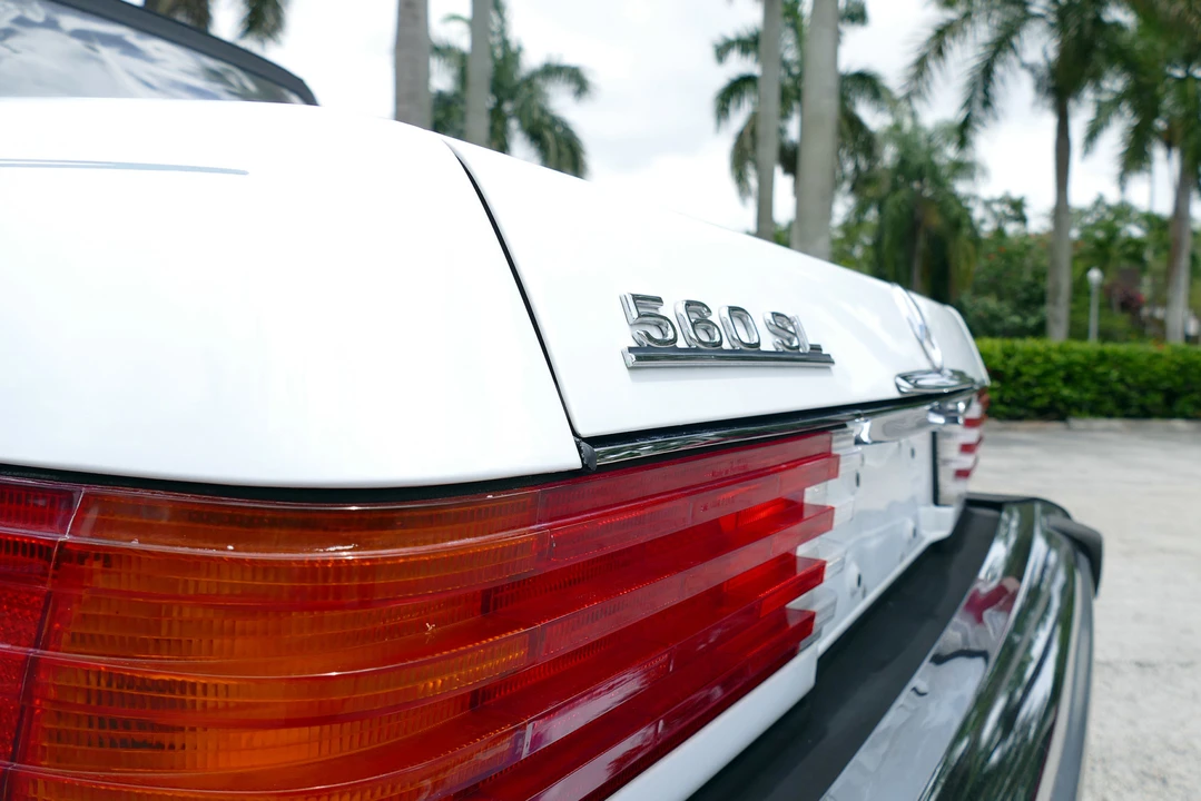 1987 Mercedes-Benz R107 SL-Class - Image 30 of 31