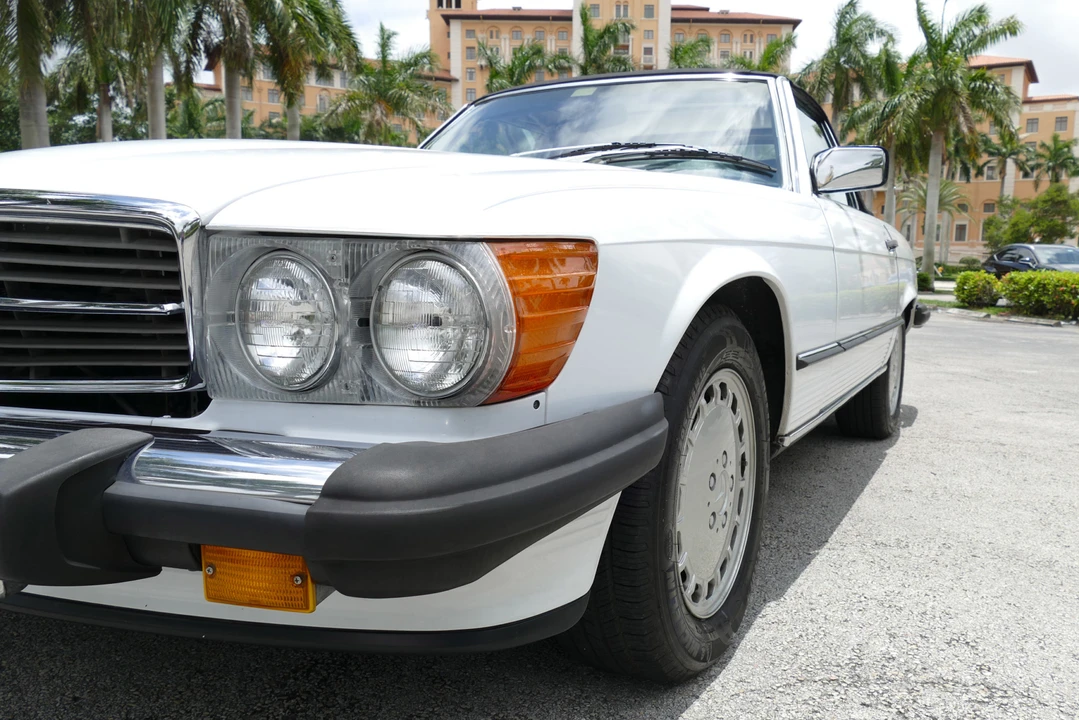 1987 Mercedes-Benz R107 SL-Class - Image 23 of 31