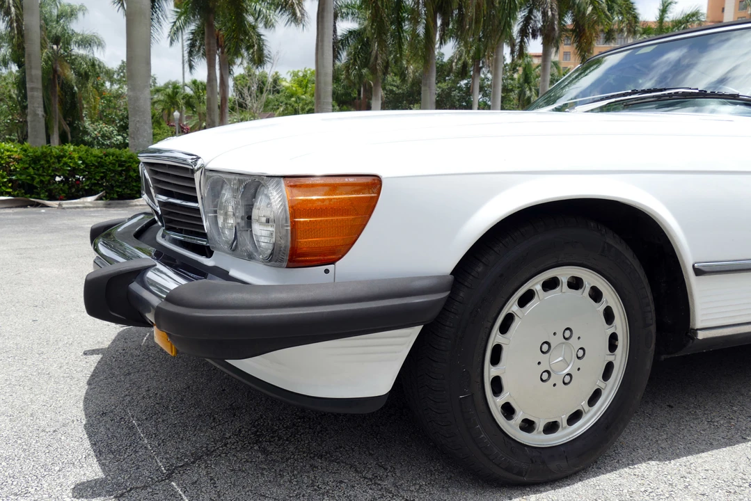 1987 Mercedes-Benz R107 SL-Class - Image 25 of 31