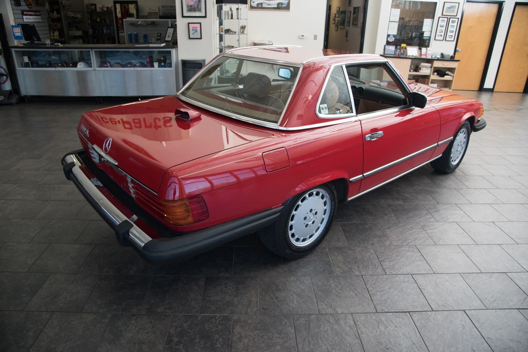 1987 Mercedes-Benz R107 SL-Class - Image 16 of 31