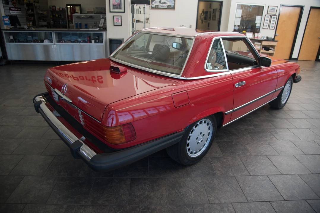 1987 Mercedes-Benz R107 SL-Class - Image 15 of 31