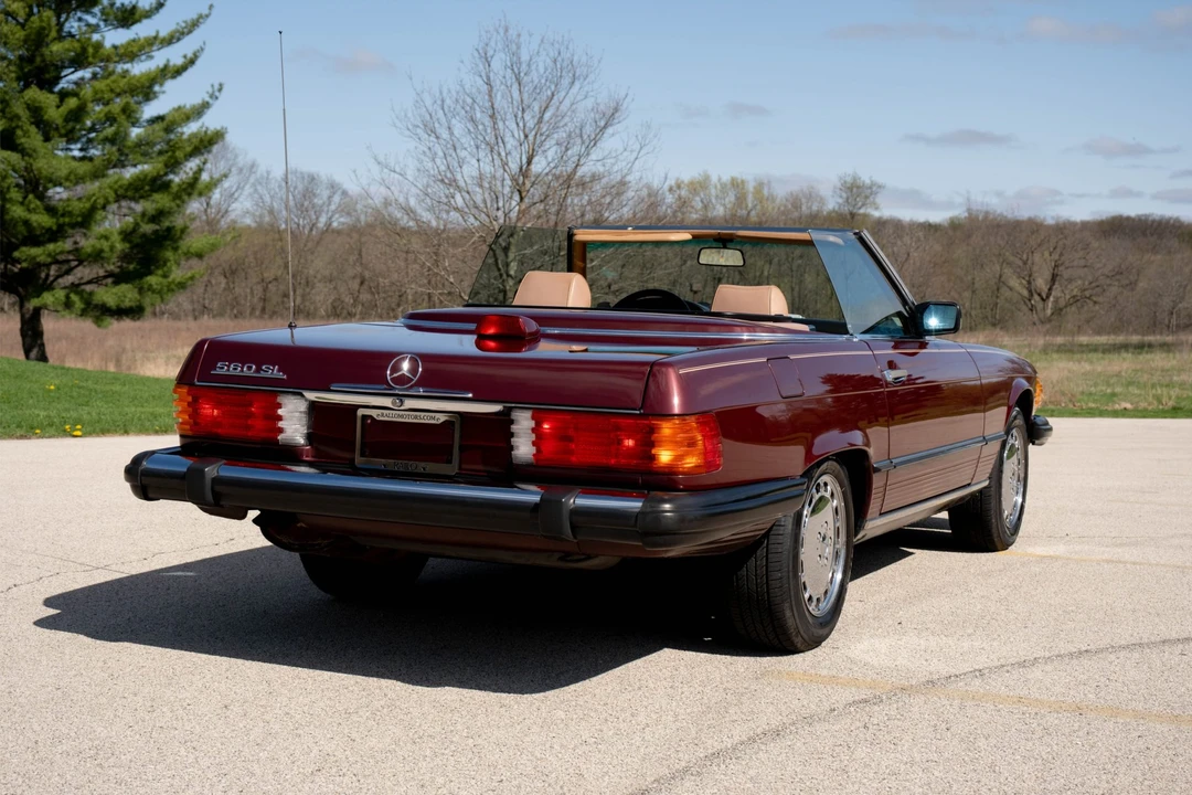1987 Mercedes-Benz R107 SL-Class - Image 23 of 31