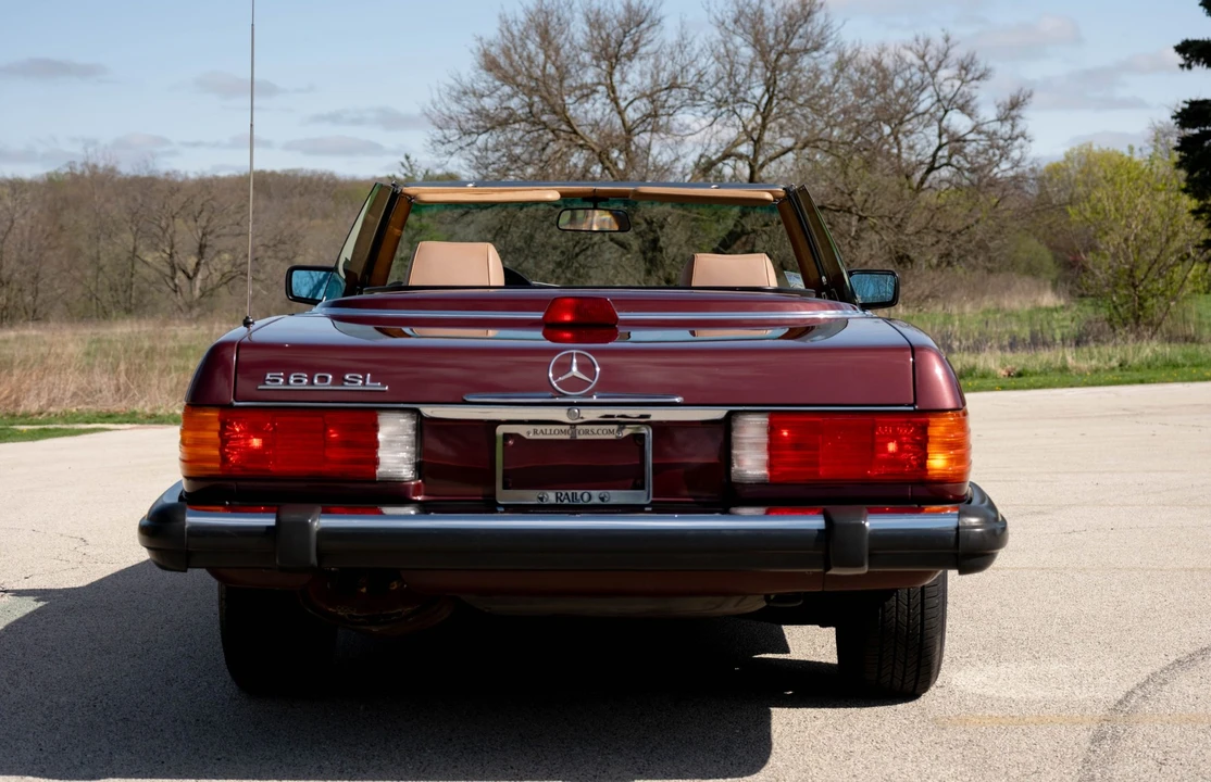 1987 Mercedes-Benz R107 SL-Class - Image 18 of 31