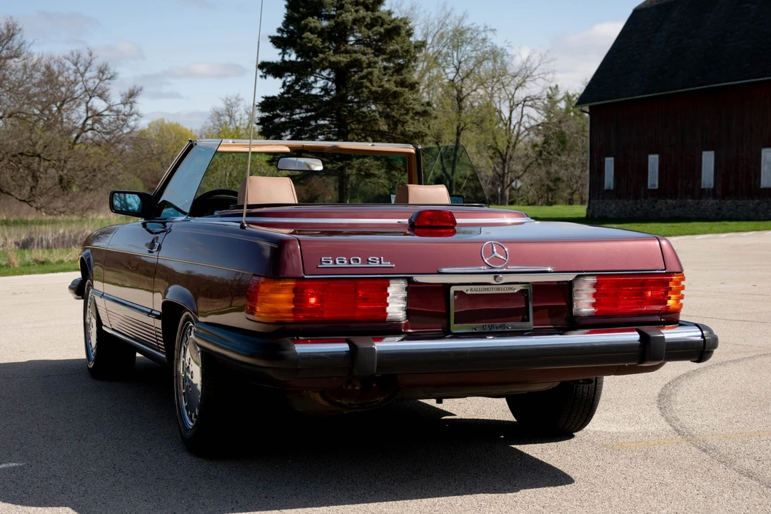 1987 Mercedes-Benz R107 SL-Class - Image 14 of 31