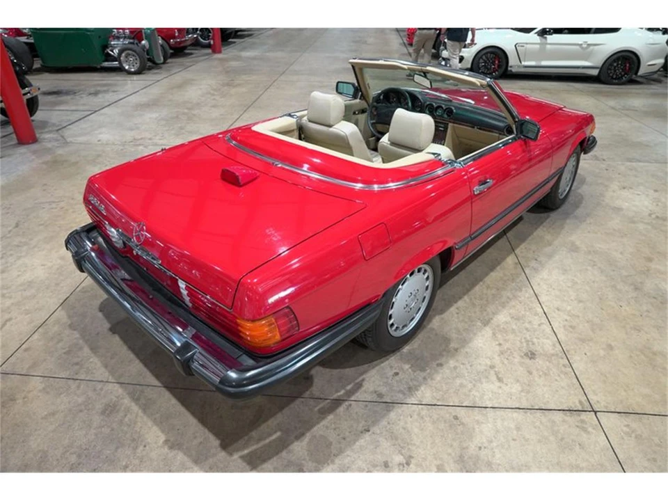 1987 Mercedes-Benz R107 SL-Class - Image 17 of 31