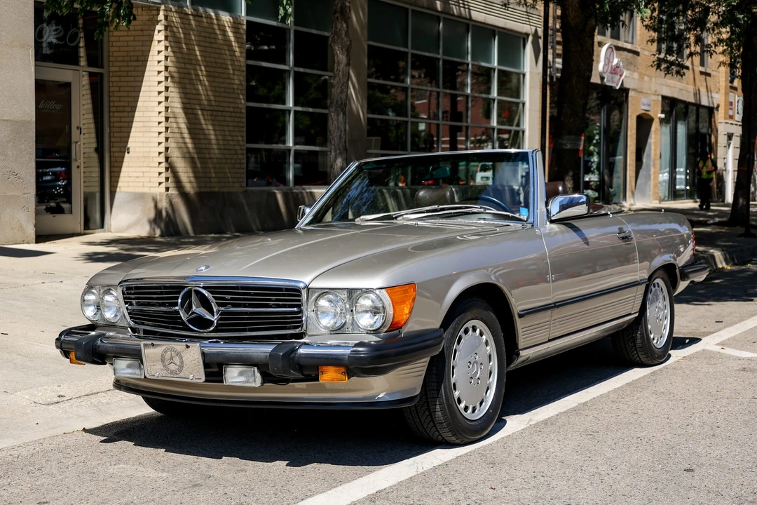 1987 Mercedes-Benz R107 SL-Class - Image 2 of 31