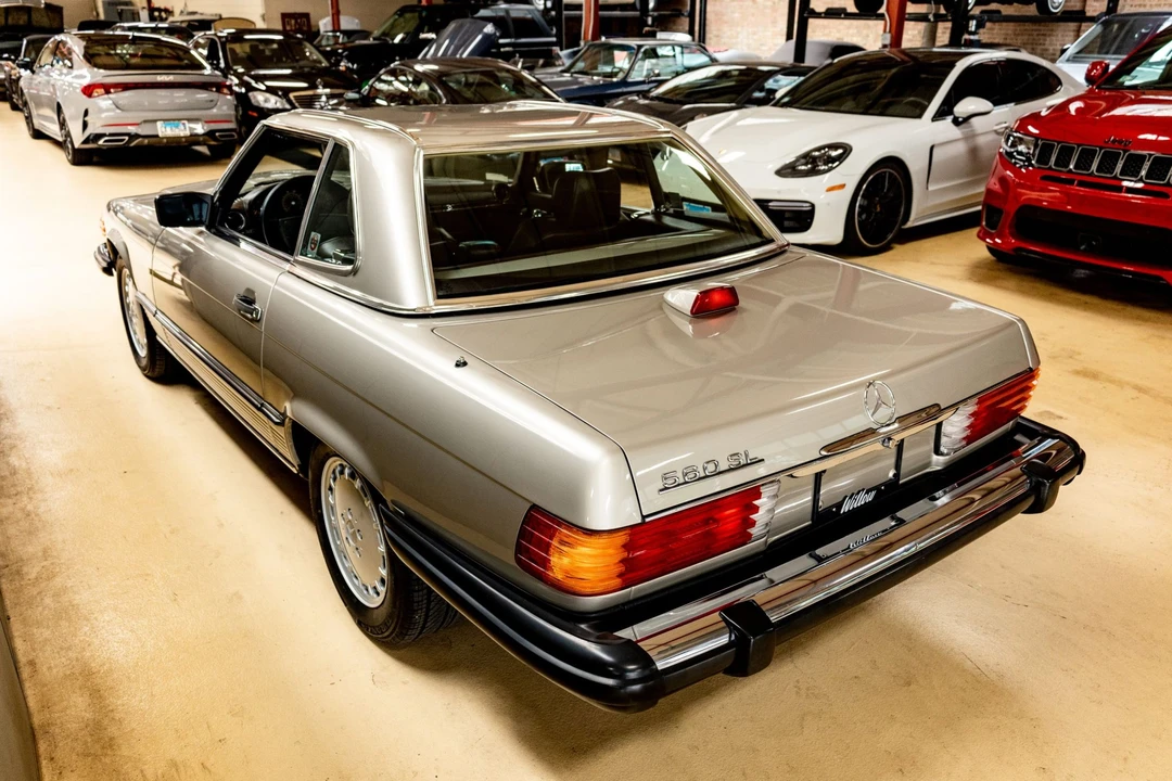 1987 Mercedes-Benz R107 SL-Class - Image 29 of 31