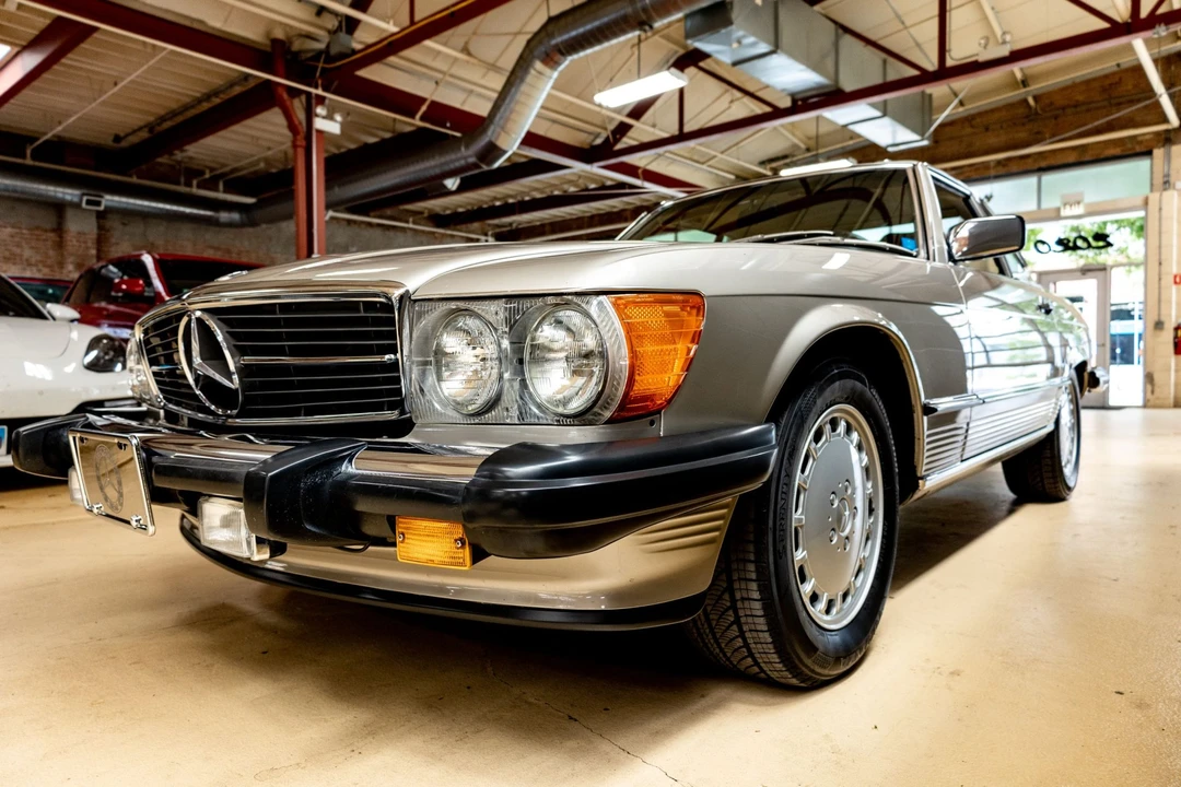 1987 Mercedes-Benz R107 SL-Class - Image 28 of 31