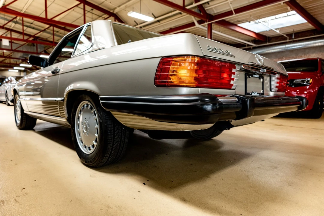 1987 Mercedes-Benz R107 SL-Class - Image 30 of 31