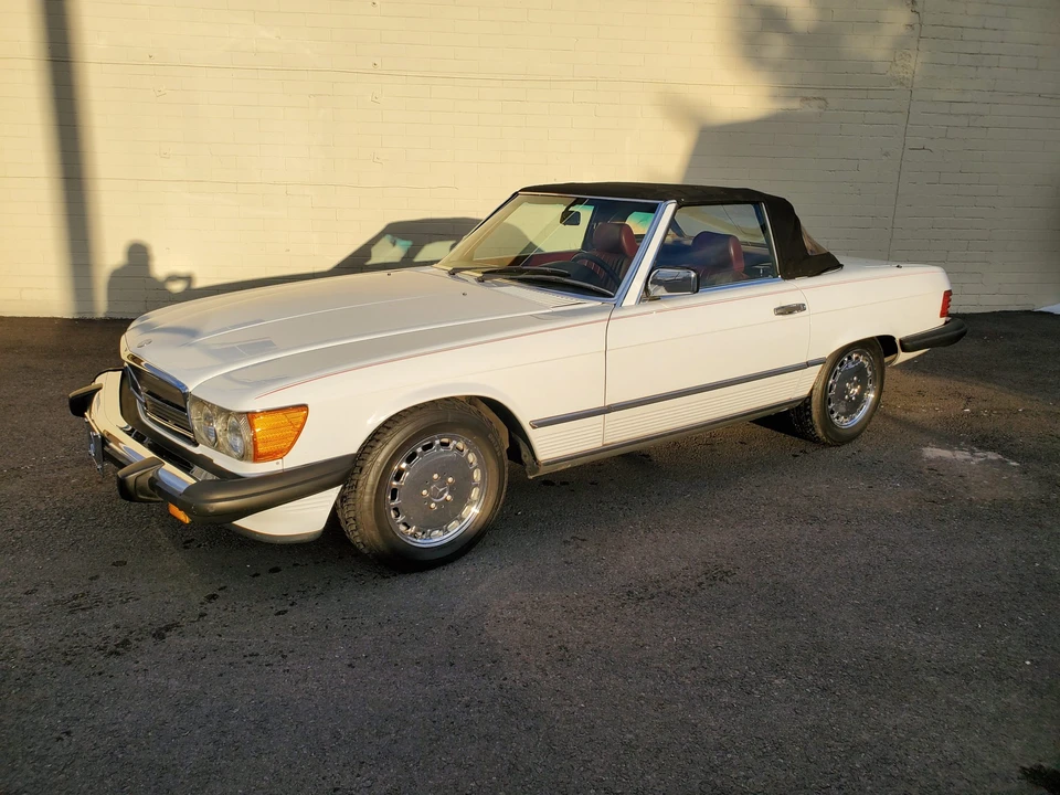 1987 Mercedes-Benz R107 SL-Class - Image 2 of 31