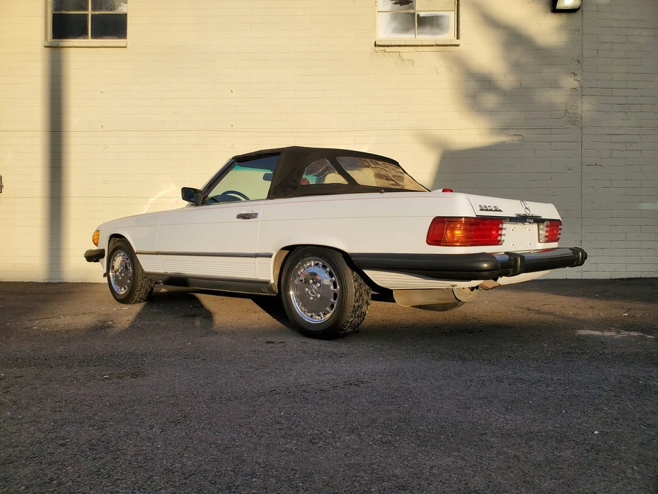 1987 Mercedes-Benz R107 SL-Class - Image 28 of 31