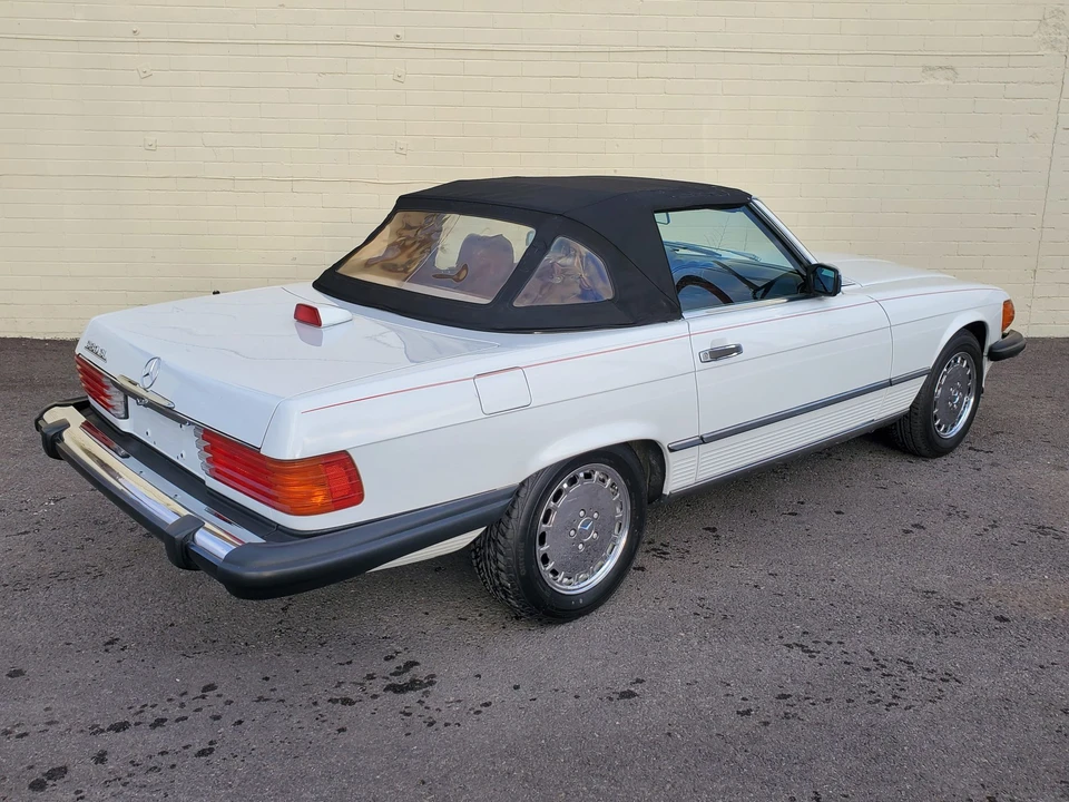 1987 Mercedes-Benz R107 SL-Class - Image 16 of 31