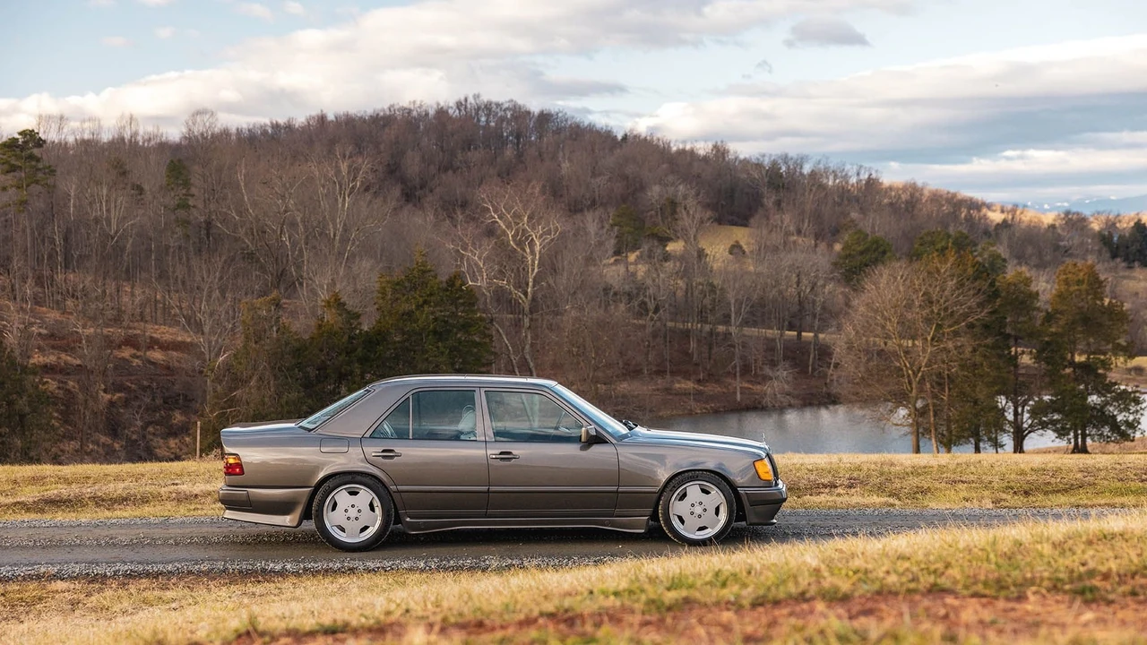 1987 Mercedes-Benz W124 E-Class - Image 17 of 31
