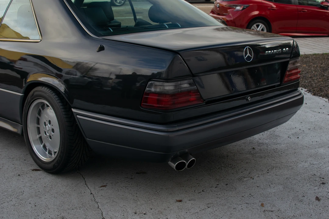 1995 Mercedes-Benz W124 E-Class - Image 22 of 31