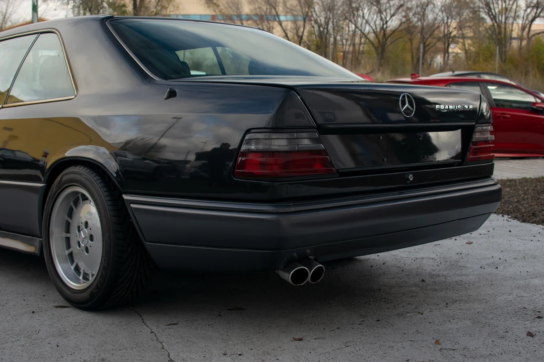 1995 Mercedes-Benz W124 E-Class - Image 23 of 31